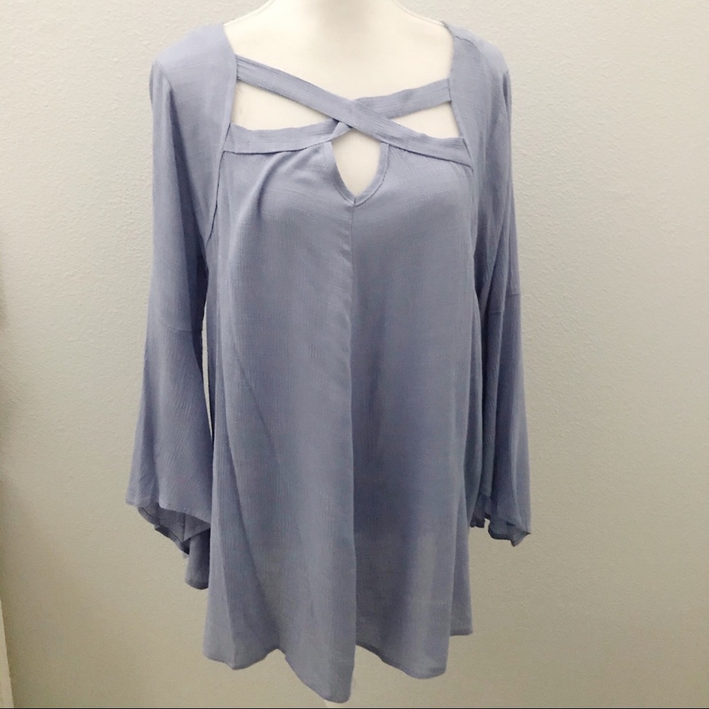 NWT UMGEE periwinkle bell sleeve tunic top small